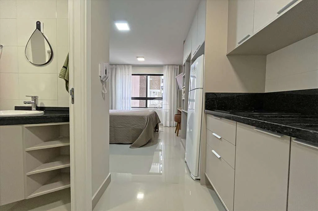 36 m² studio on the 6th floor, no parking