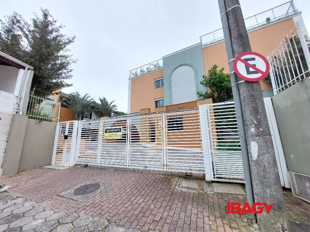 Apartamento com 3 dormitórios, 1 suíte e 130 m² — photo 28