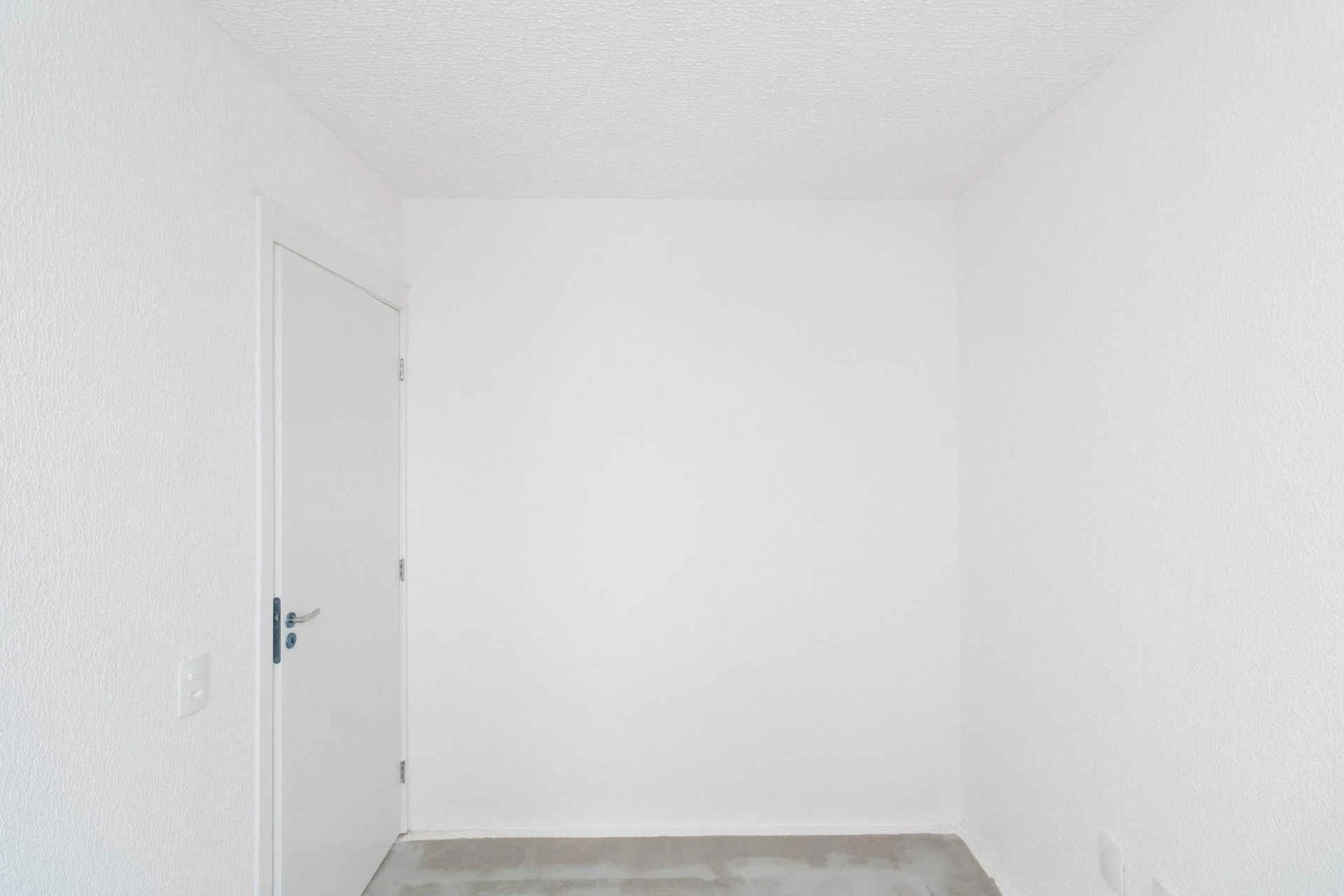 2-bedroom apartment with a washing machine — photo 4