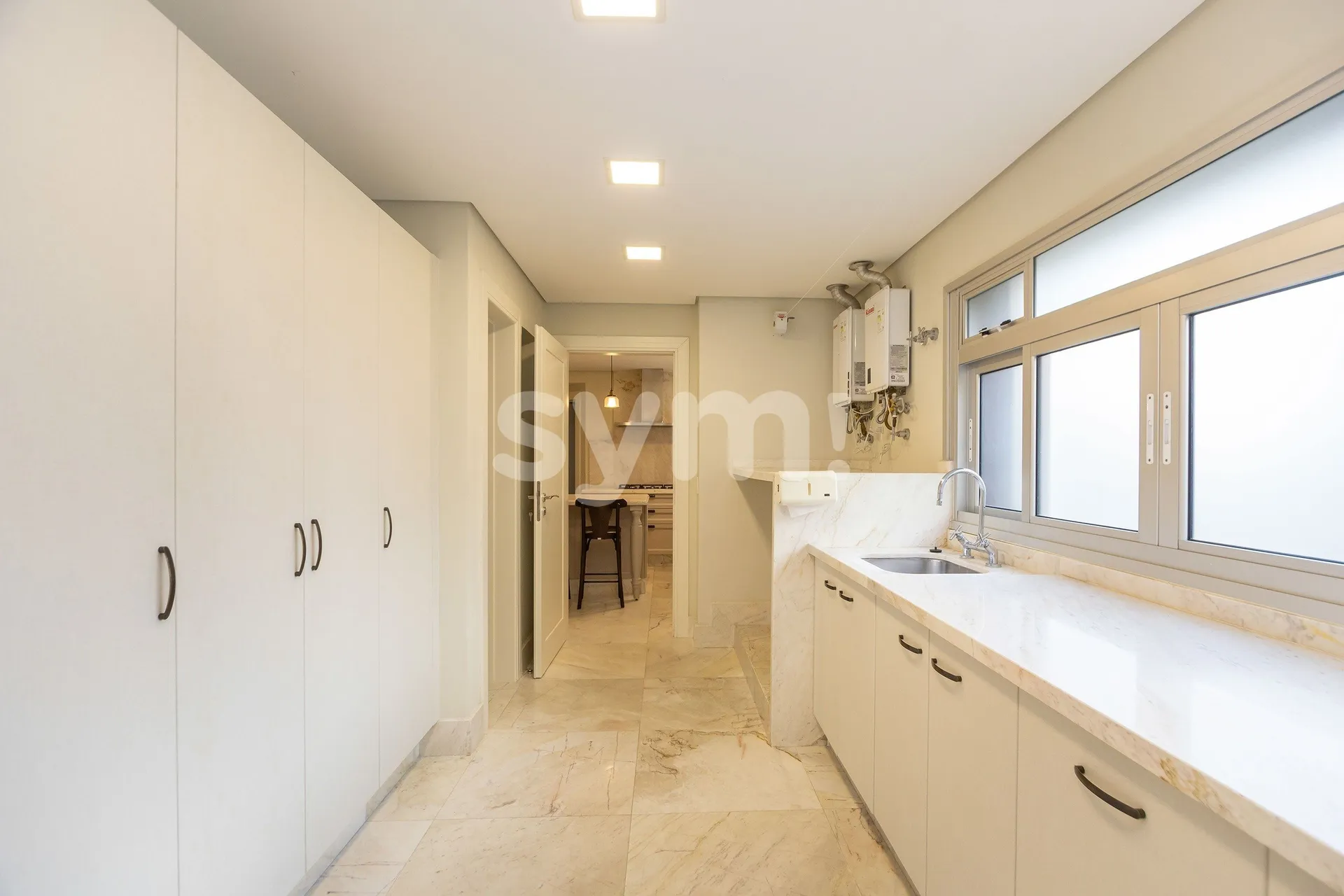 Квартира 442 м² з каміном та панорамними вікнами — photo 18