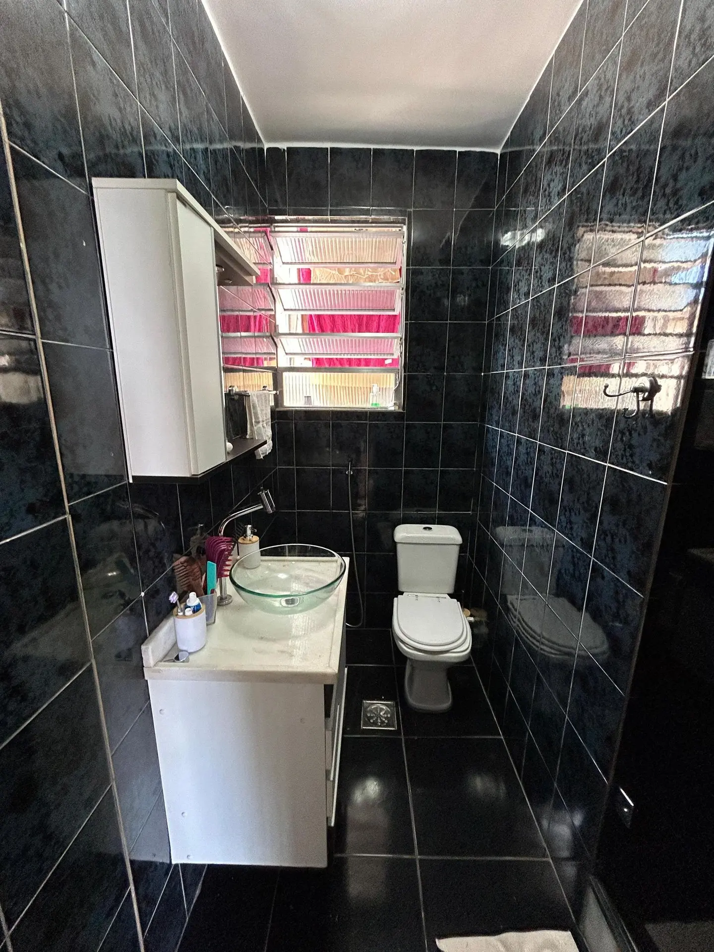 Mountain view in a 2-bedroom apartment, 44 m² — photo 15