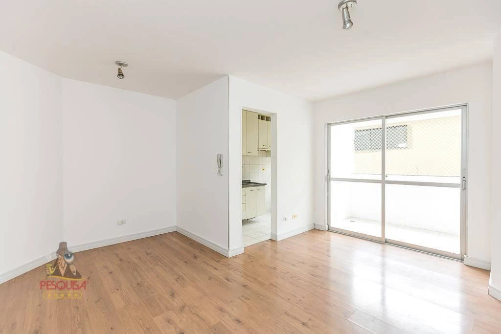 2-bedroom apartment with wood or laminate floors