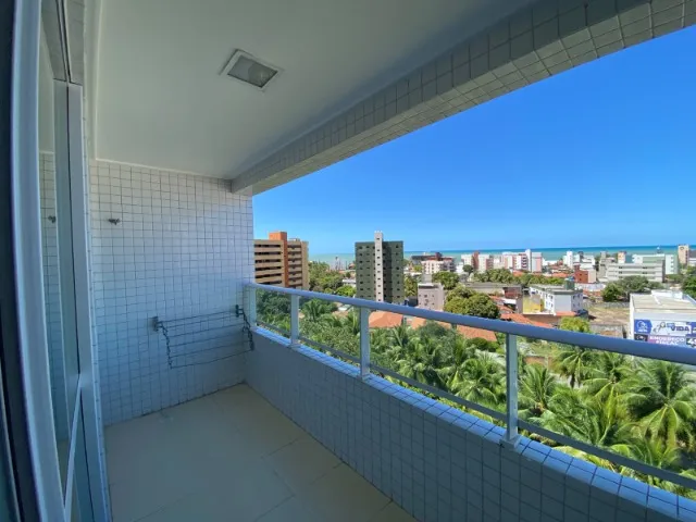 Невмебльована квартира з 2 спальнями 2 ванними 66 м²