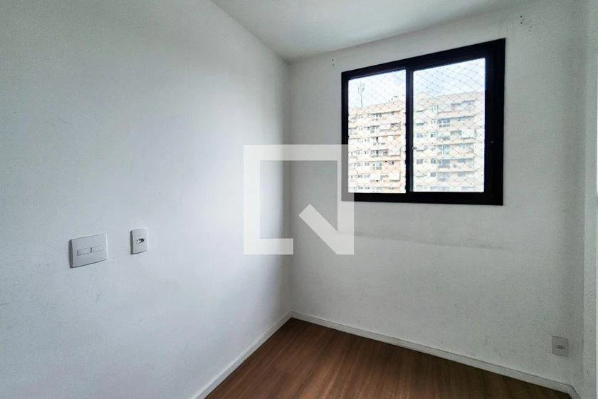 2-bedroom apartment in a building with a gym — photo 23