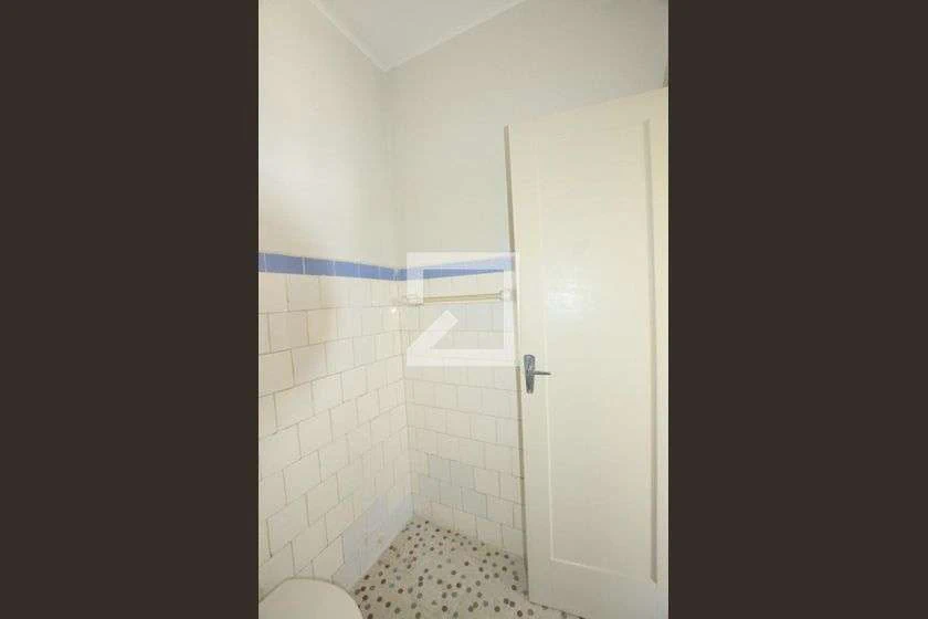 65 m² apartment with 2 bedrooms and 1 bathroom — photo 18