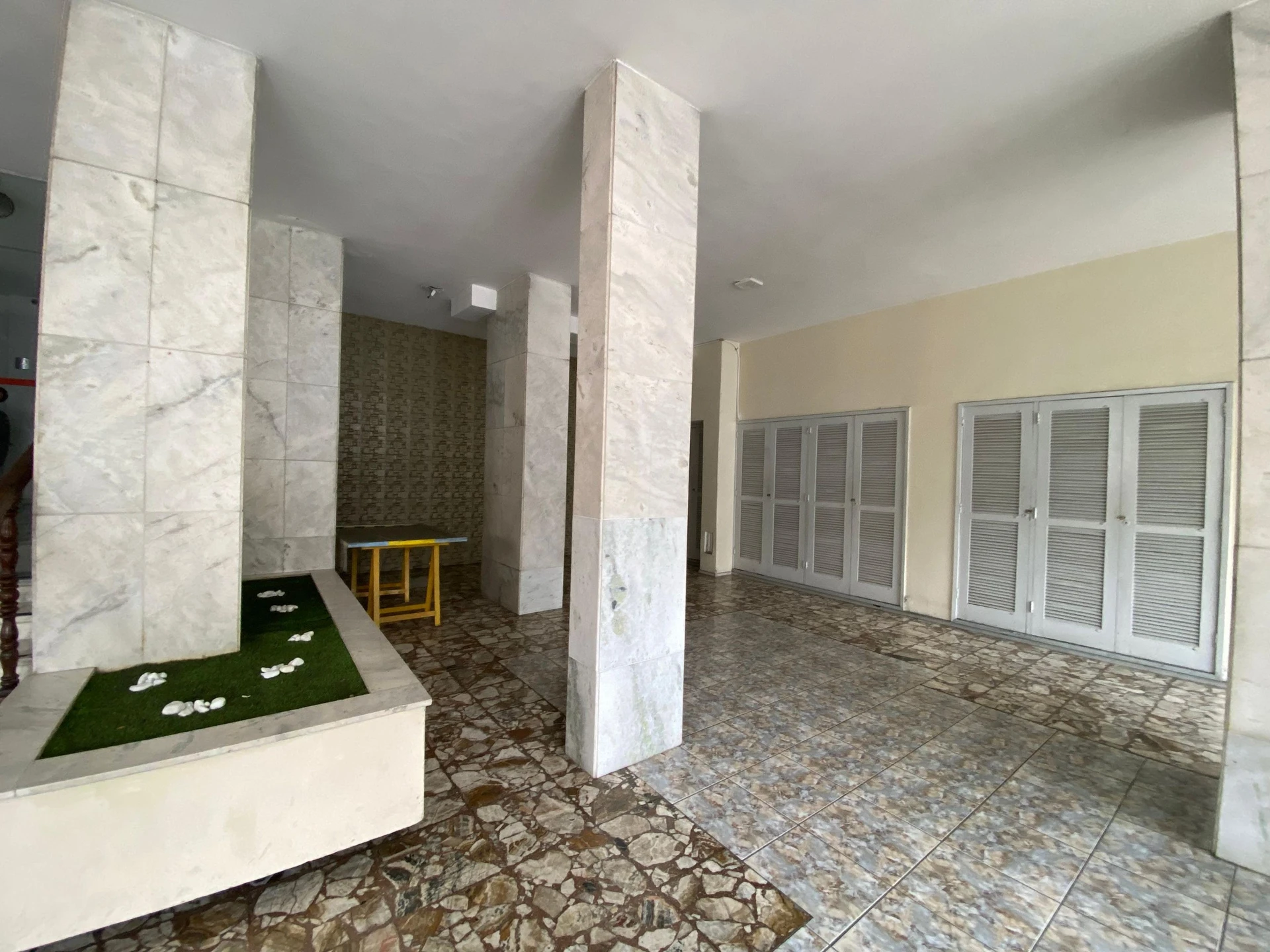 Квартира с 2 спальнями и рабочим местом — photo 27