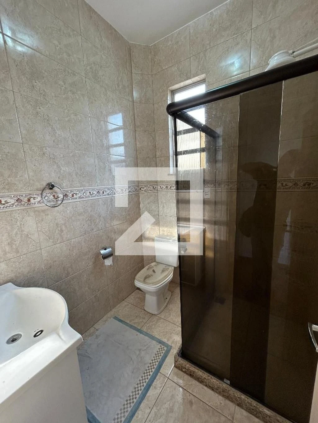 Apartment, 86 m², with wood or laminate floors — photo 30