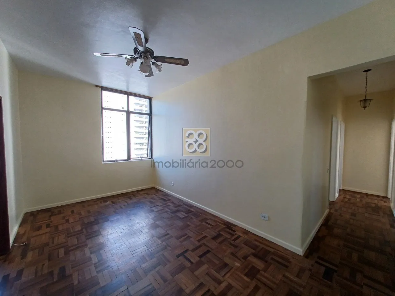 3-bedroom apartment with a home office in Curitiba — photo 22