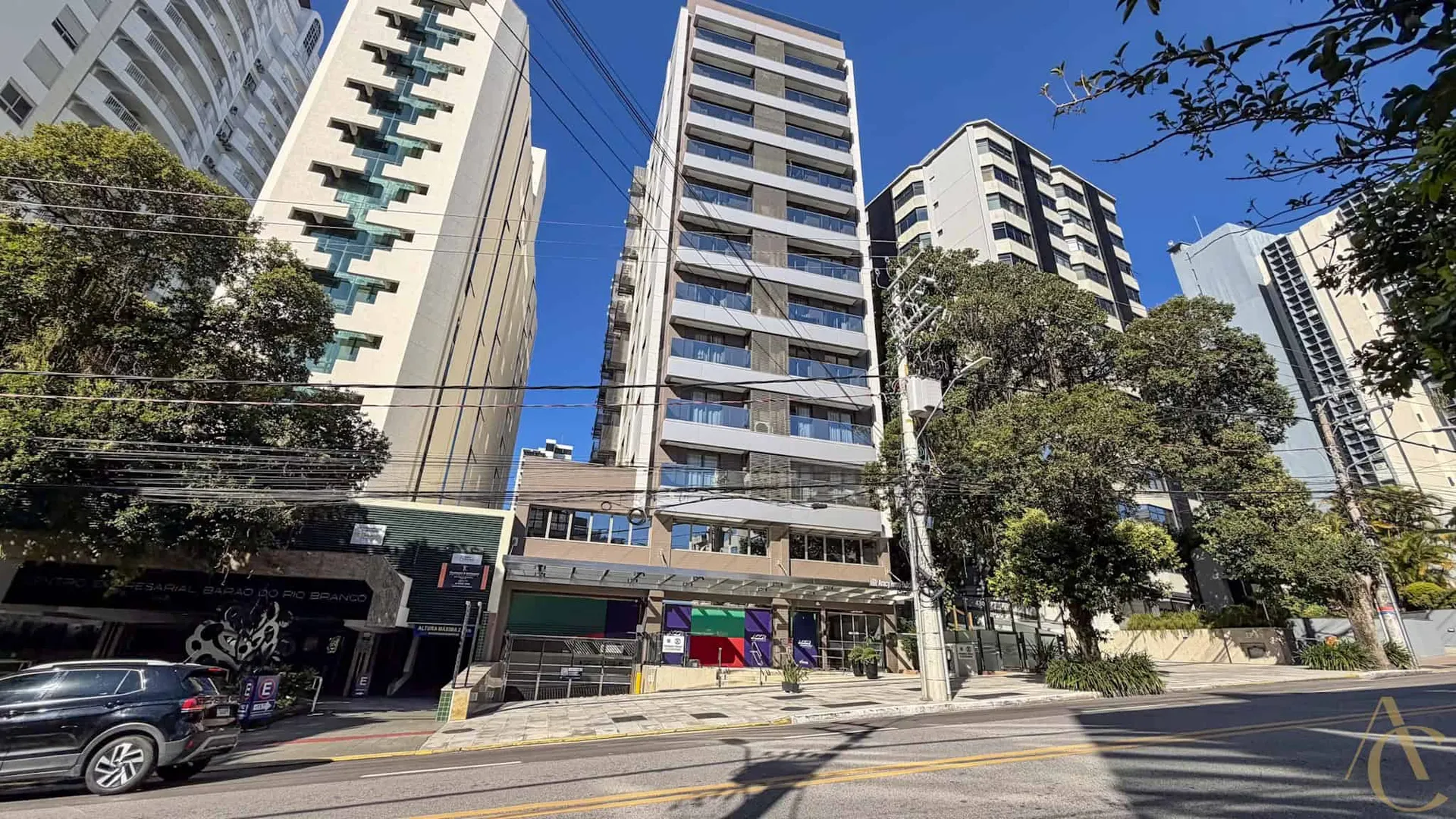 Studio mobiliado com cozinha americana e 1 vaga coberta — photo 11