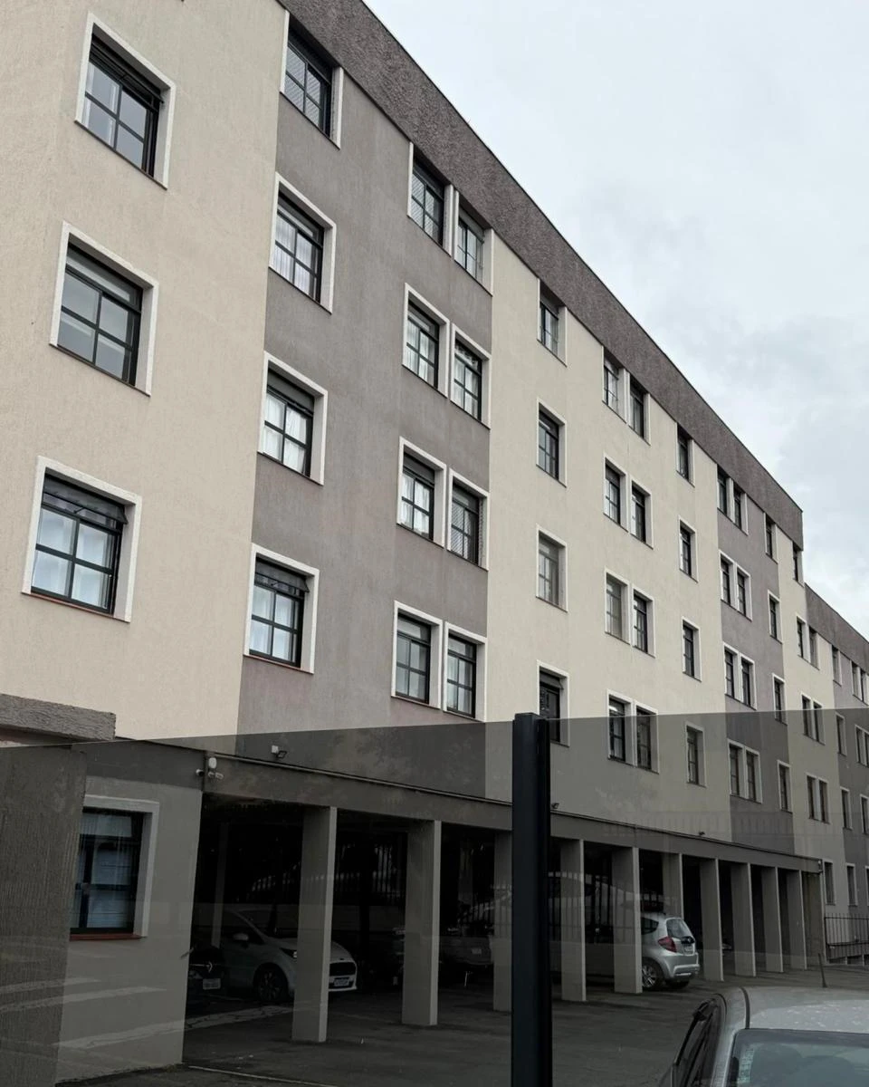 3-bedroom apartment with wood or laminate floors in Curitiba — photo 19