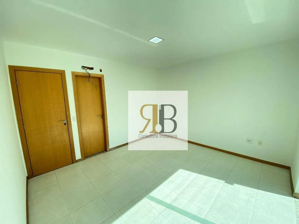 House with 4 bedrooms and open-plan gas kitchen — photo 18