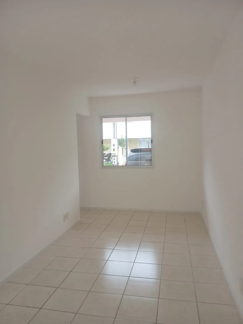 House with 3 bedrooms and 3 bathrooms, open kitchen — photo 8