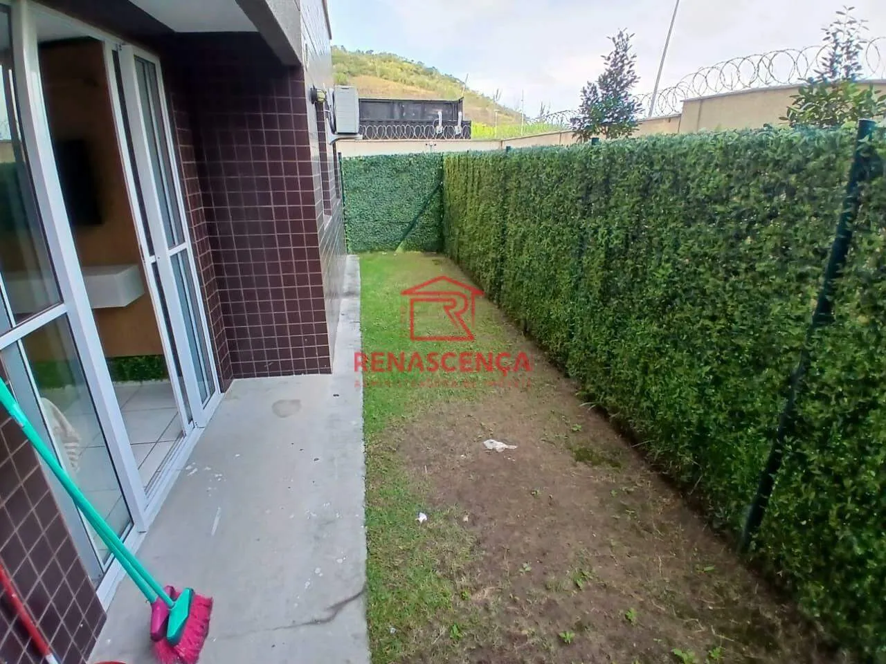Apartamento amueblado de 2 dormitorios y cocina integrada — photo 14