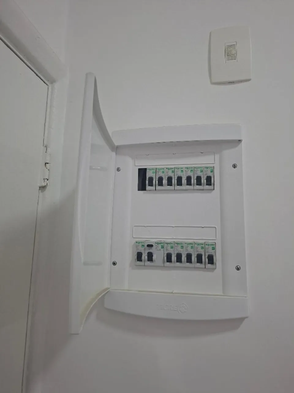 Apartamento com 2 quartos e cozinha separada — photo 6