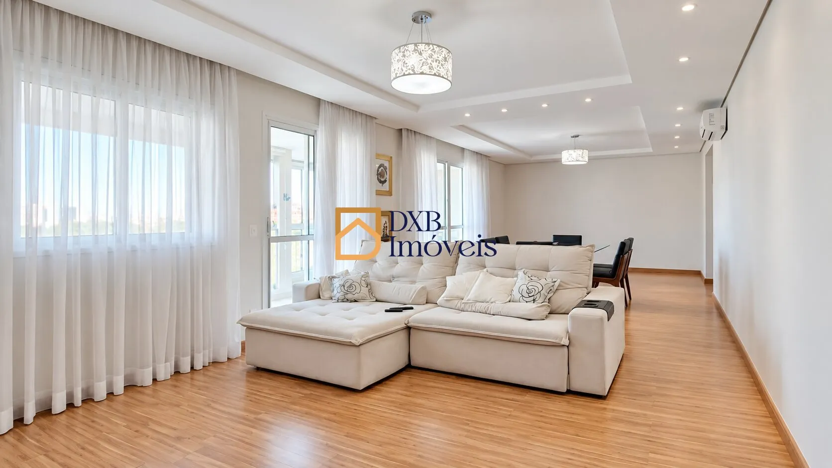 3 quartos e varanda envidraçada: apartamento de 166 m² — photo 2