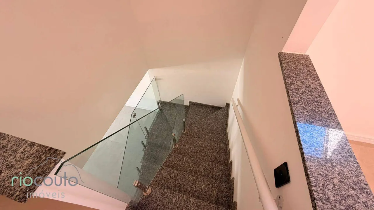 Casa de 400 m² com 4 quartos e jardim privativo — photo 29