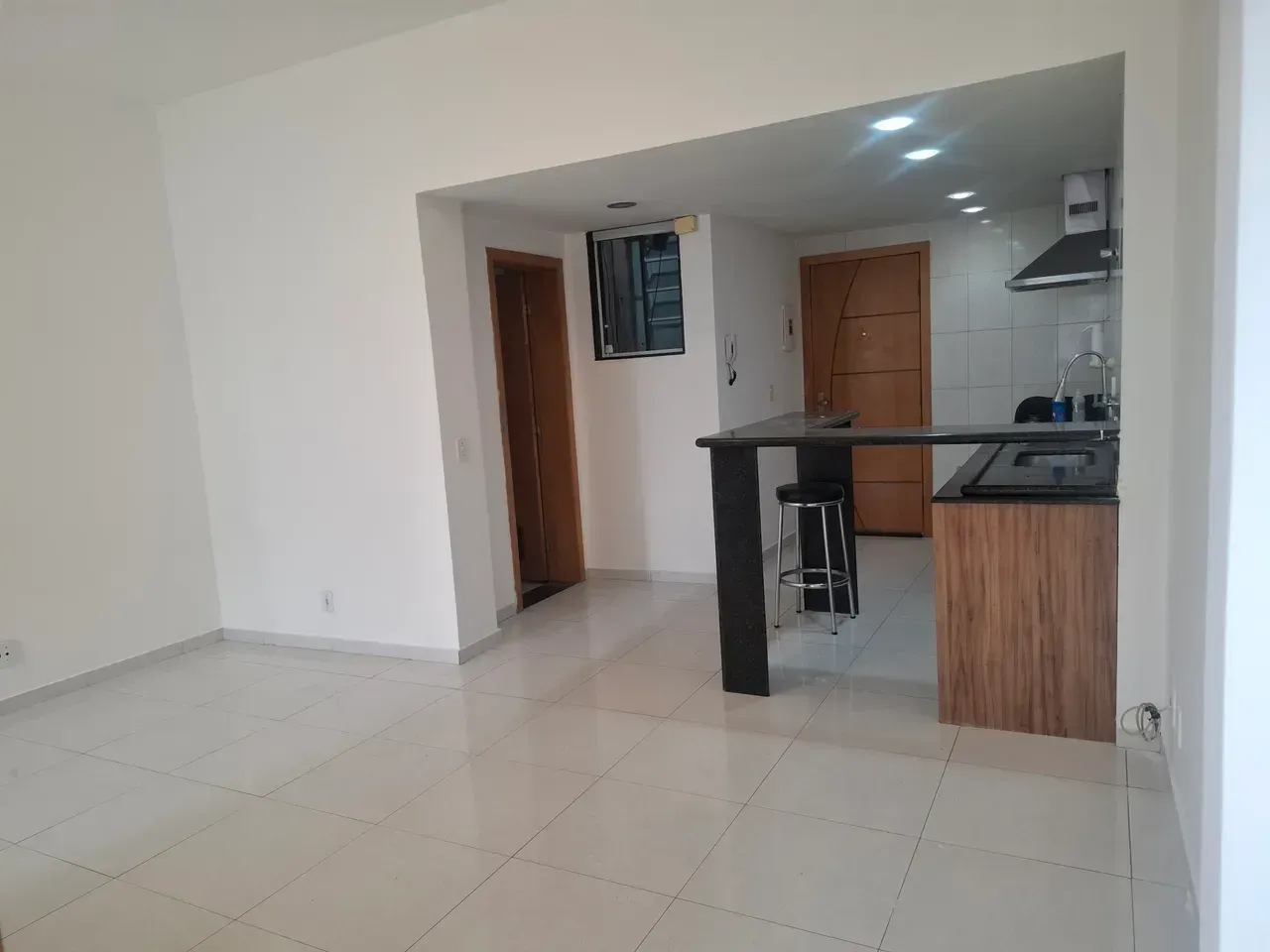 Квартира 53 м² с 1 спальней и кухней открытой планировки — photo 3