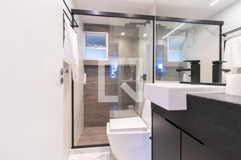 Apartamento amueblado con 3 dormitorios y 3 baños — photo 10
