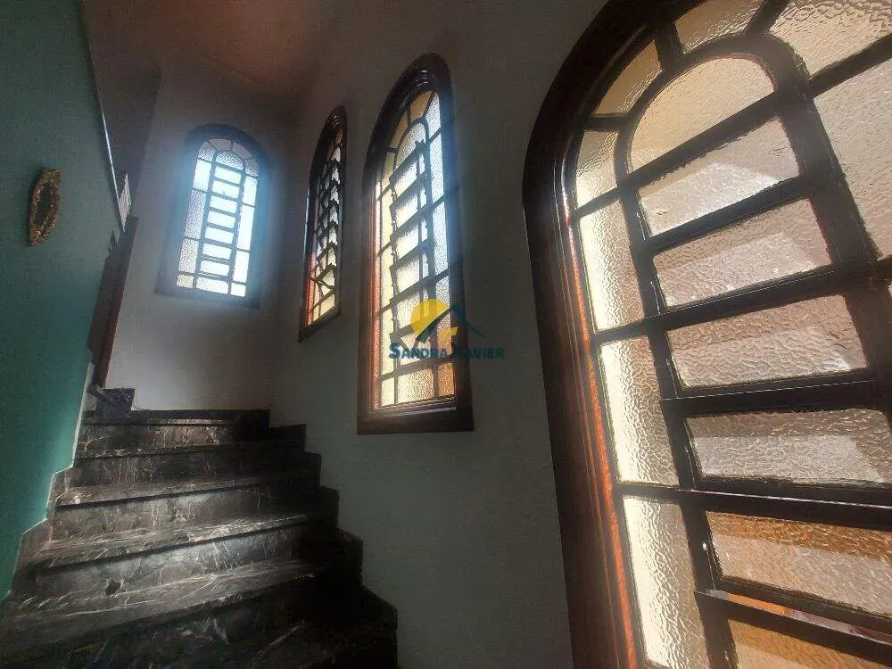Furnished 700 m² house with 4 bedrooms and 2 en-suites — photo 21