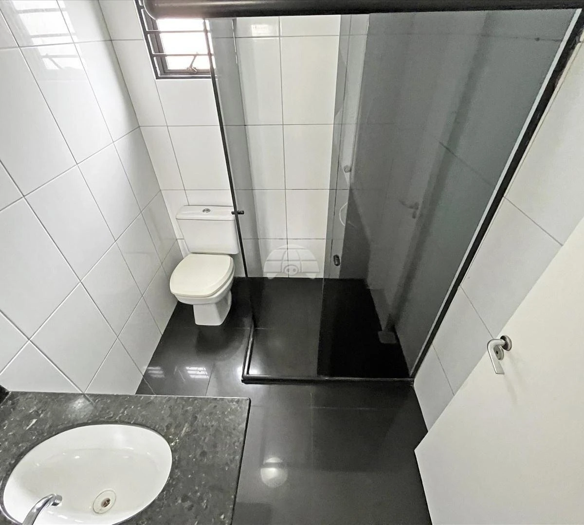 Apartment, 46 m², with wood or laminate floors — photo 13