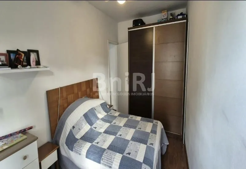 2-bedroom apartment in a building with a pool — photo 9