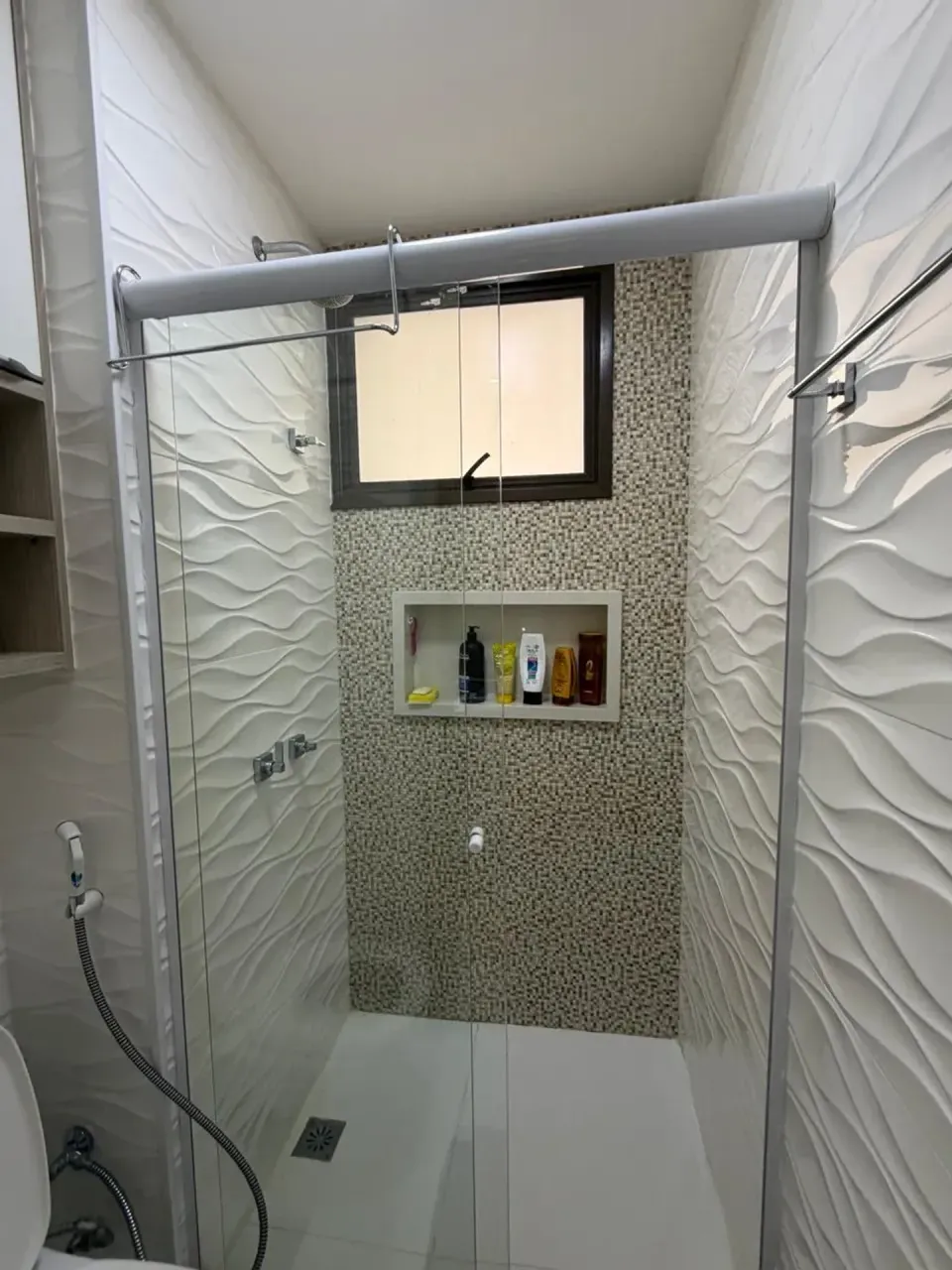 Apartamento mobiliado com 3 quartos e 3 banheiros — photo 3