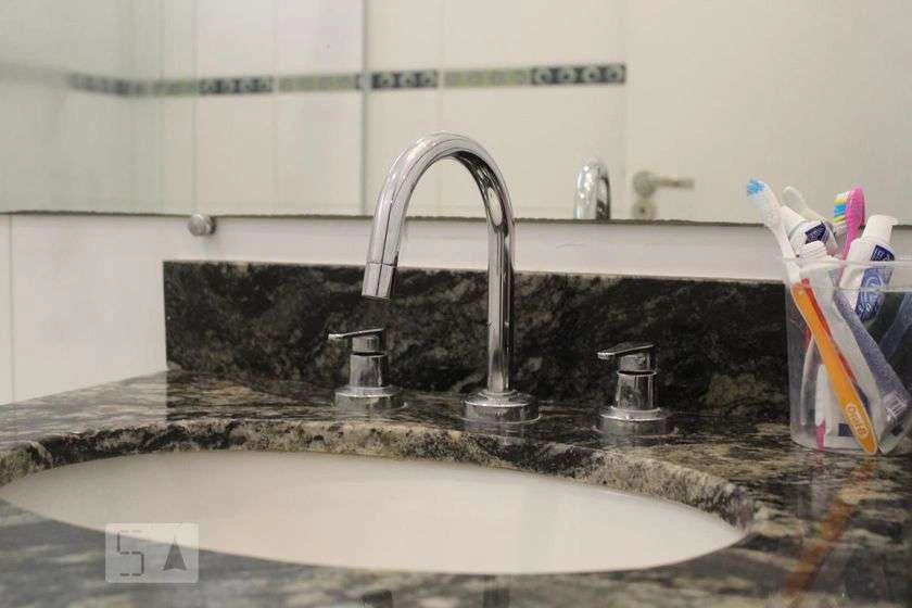 Casa em condomínio com 6 suítes e 350 m² — photo 22