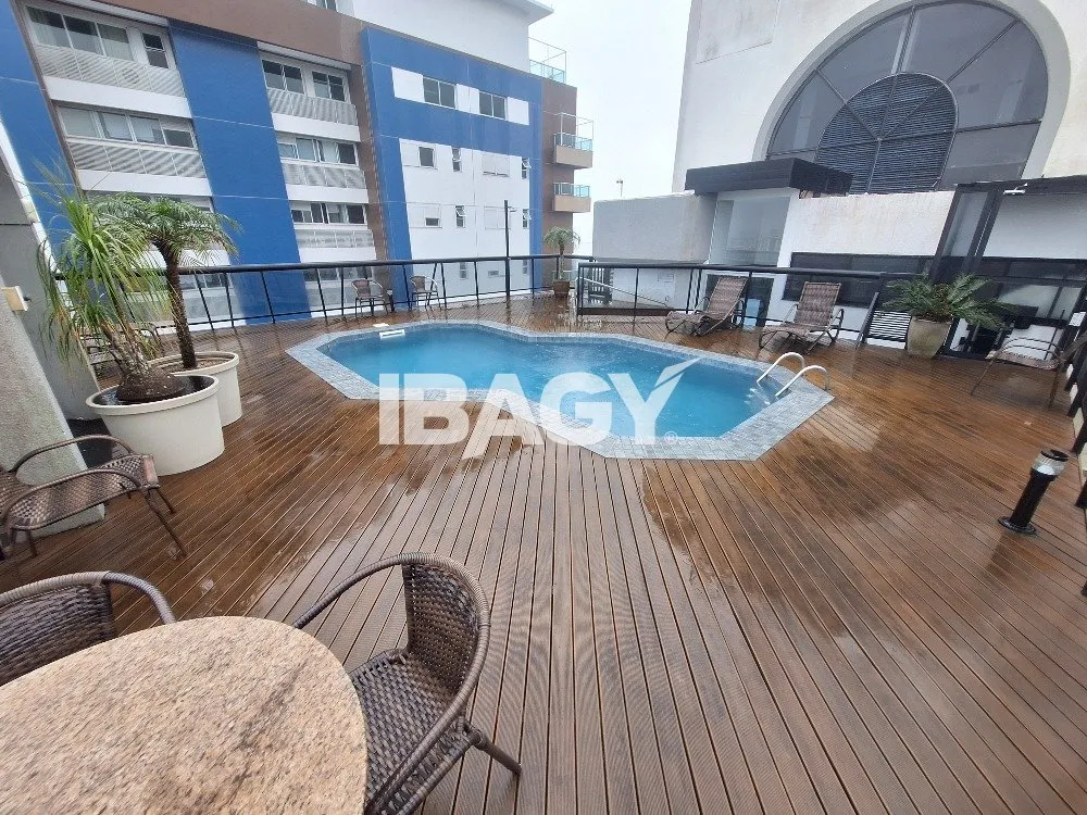 Apartamento de 1 dormitorio con cocina abierta 70 m² — photo 18