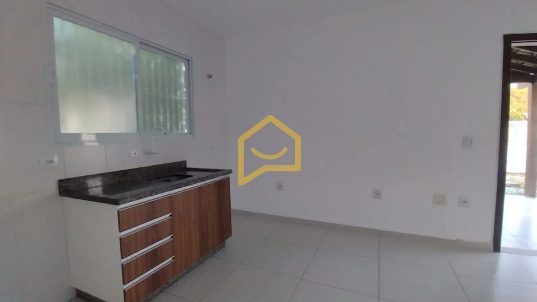 Casa de 80 m² com 2 dormitórios e 1 vaga — photo 3