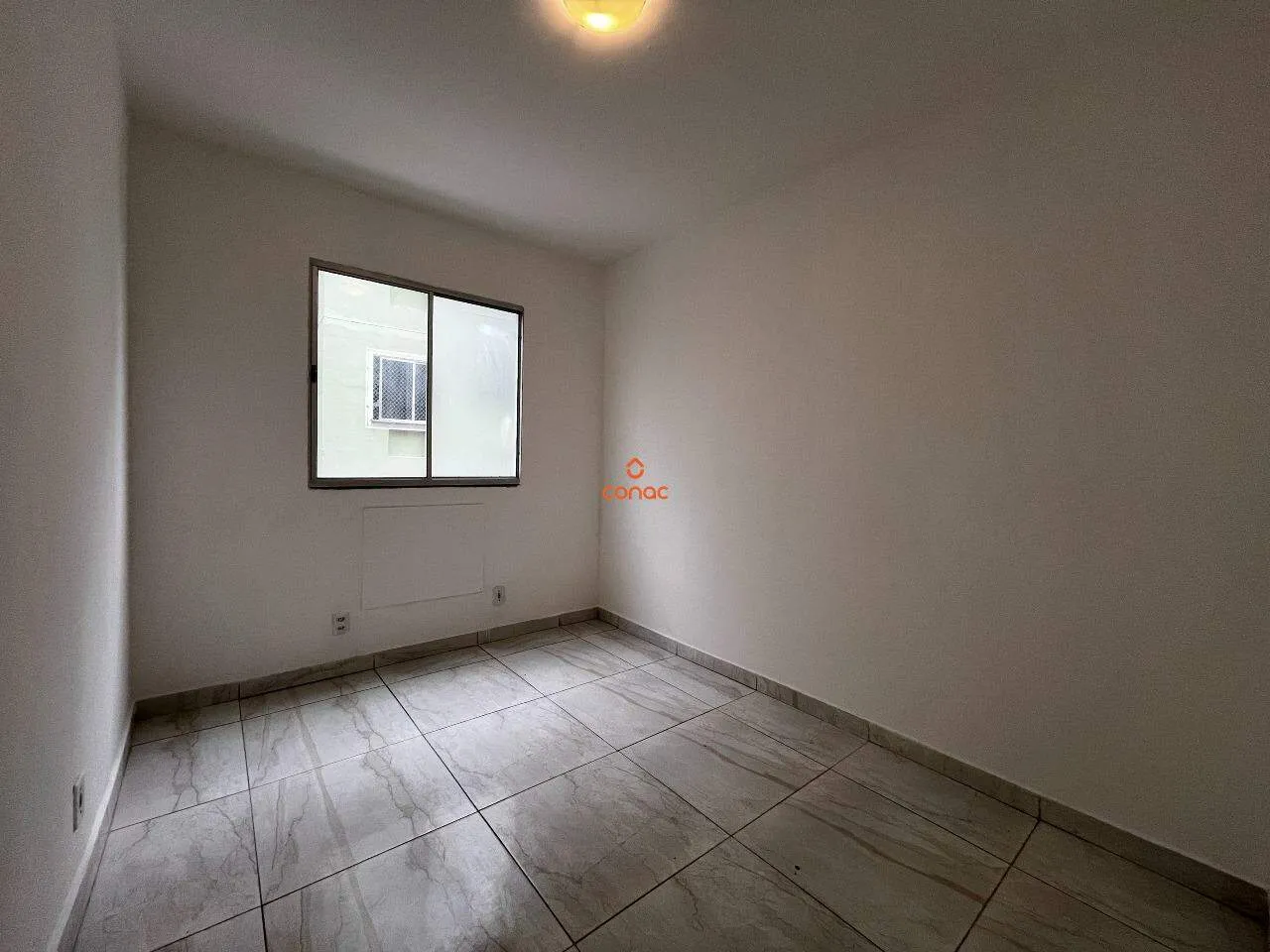Apartamento de 2 habitaciones con balcón y 1 plaza de garaje — photo 8