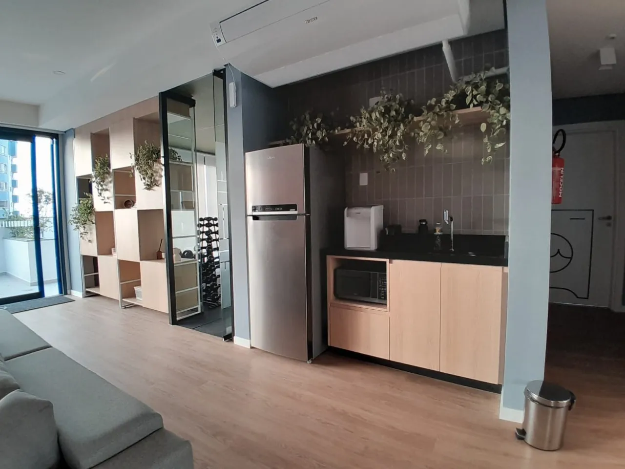One-bedroom apartment with a mountain view in Florianópolis