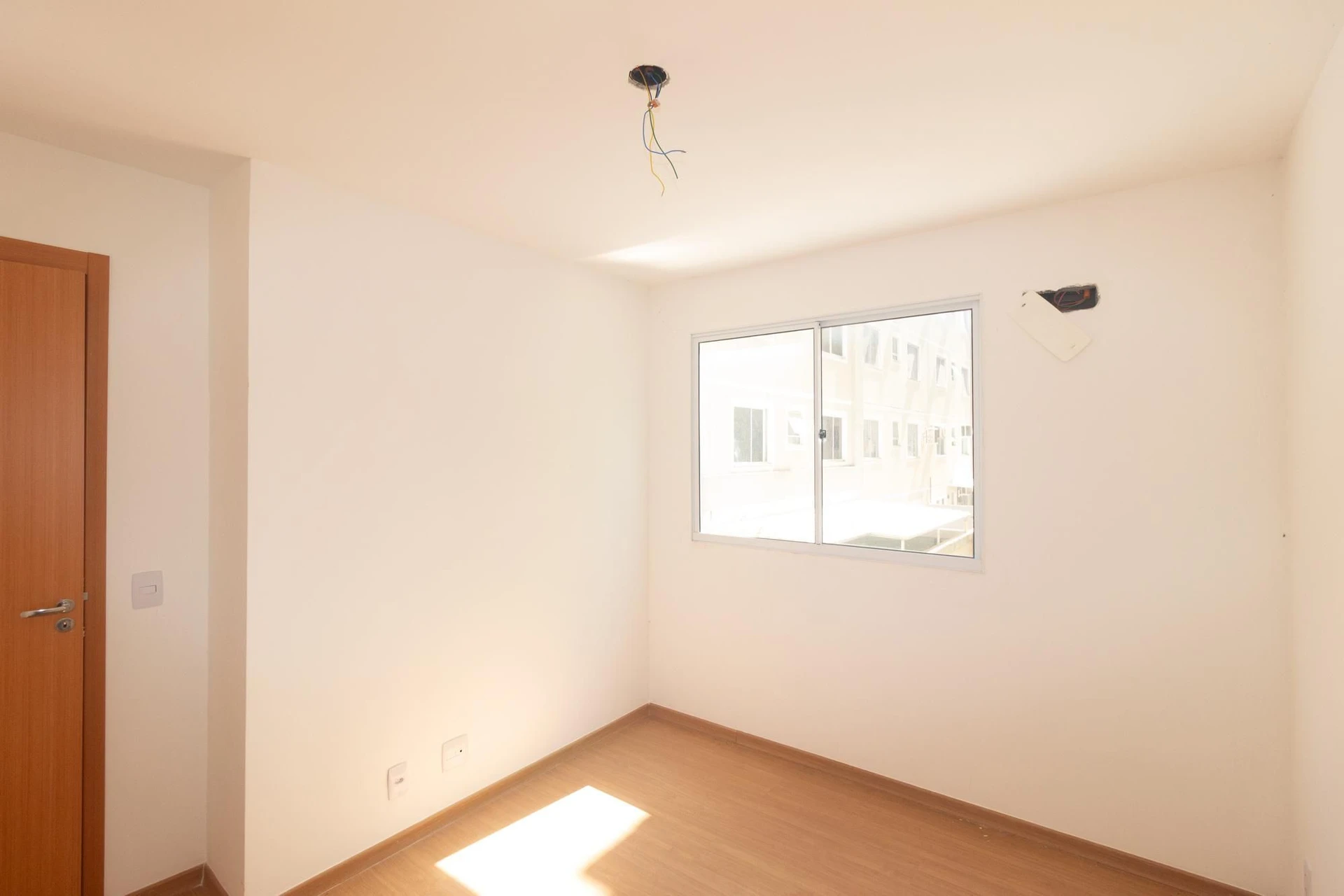 Furnished apartment with 2 bedrooms and 1 parking spot — photo 7