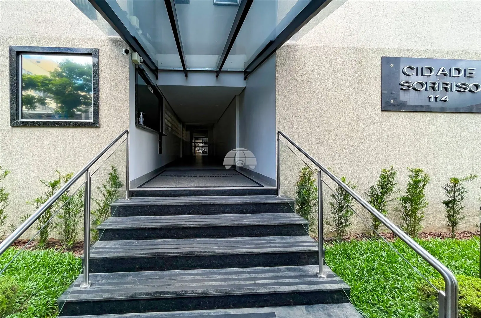 2-bedroom apartment with a washing machine — photo 15