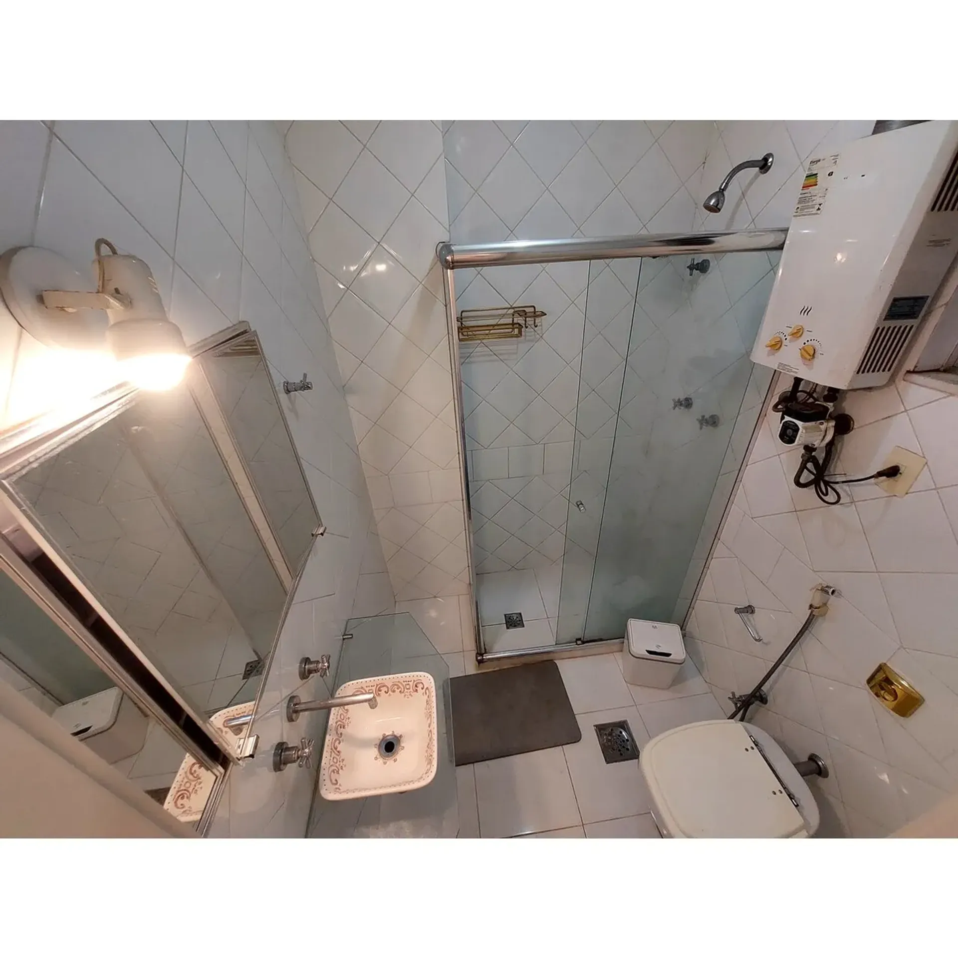 Washing machine in a one-bedroom apartment, 38 m² — photo 2