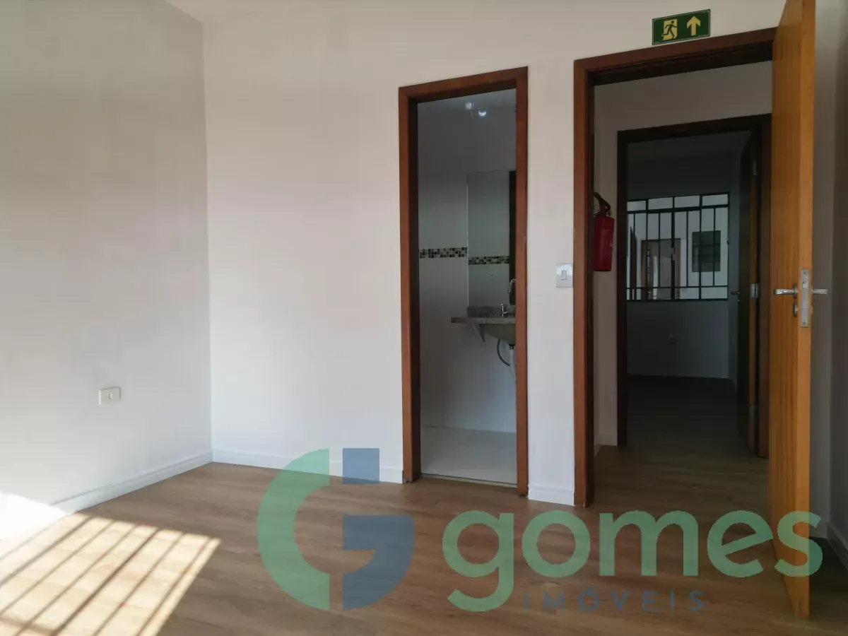 Квартира з зоною для пральні та площею 230 м² — photo 29