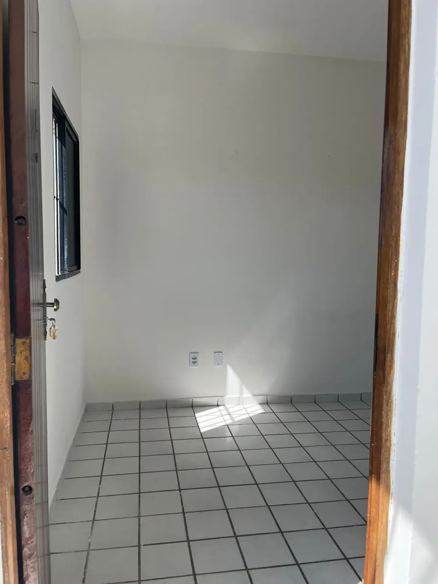 3-bedroom apartment, 1 with its own bathroom, 79 m² — photo 3