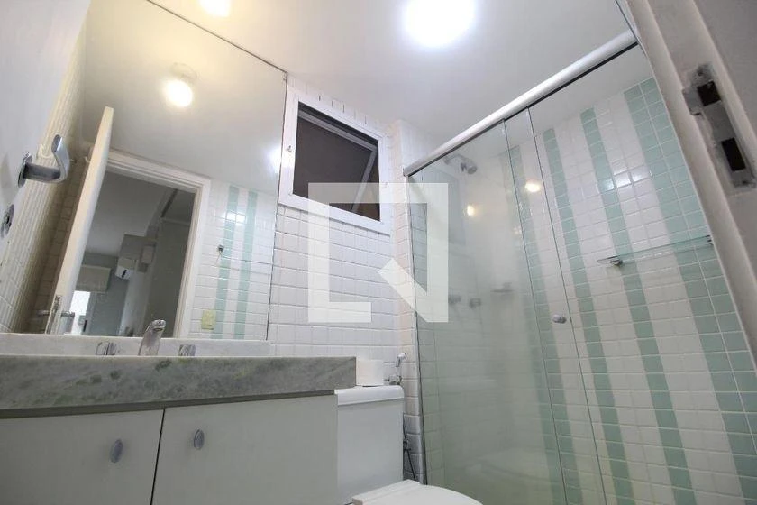 98 m² furnished apartment with 3 bedrooms and parking — photo 37