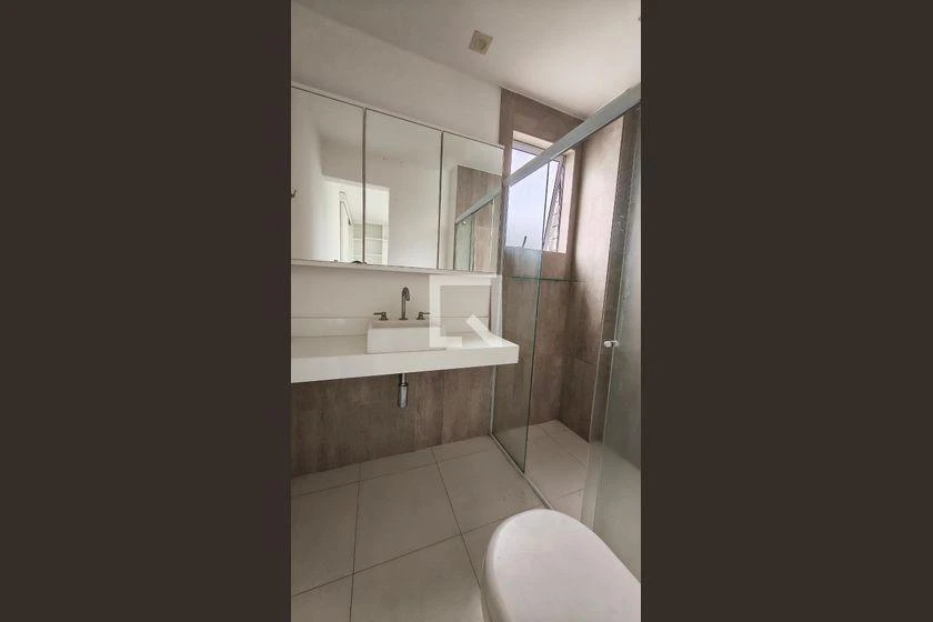 Apartamento de 2 quartos em condomínio com academia — photo 17