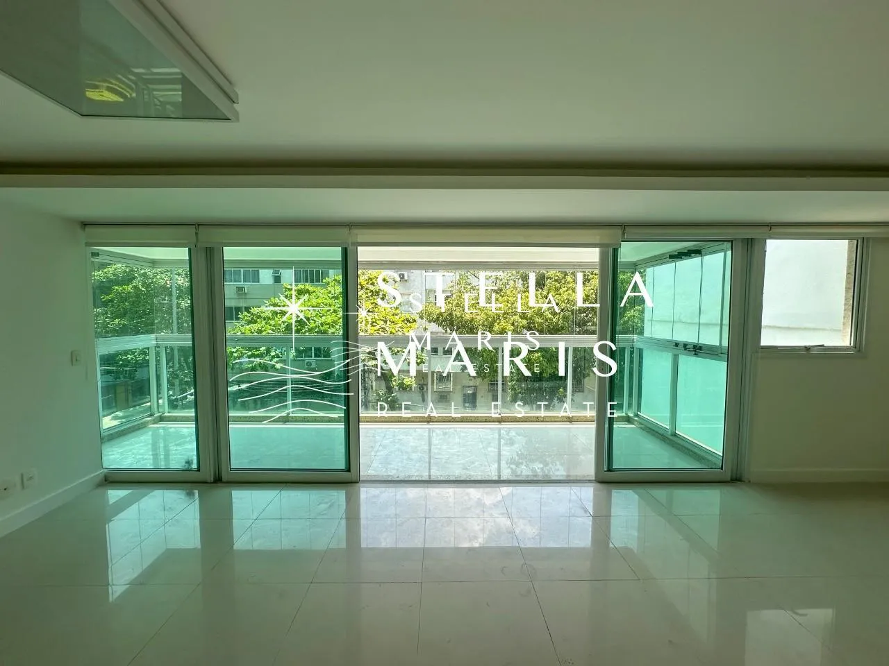 Apartment with 4 bedrooms and glassed-in balcony — photo 2