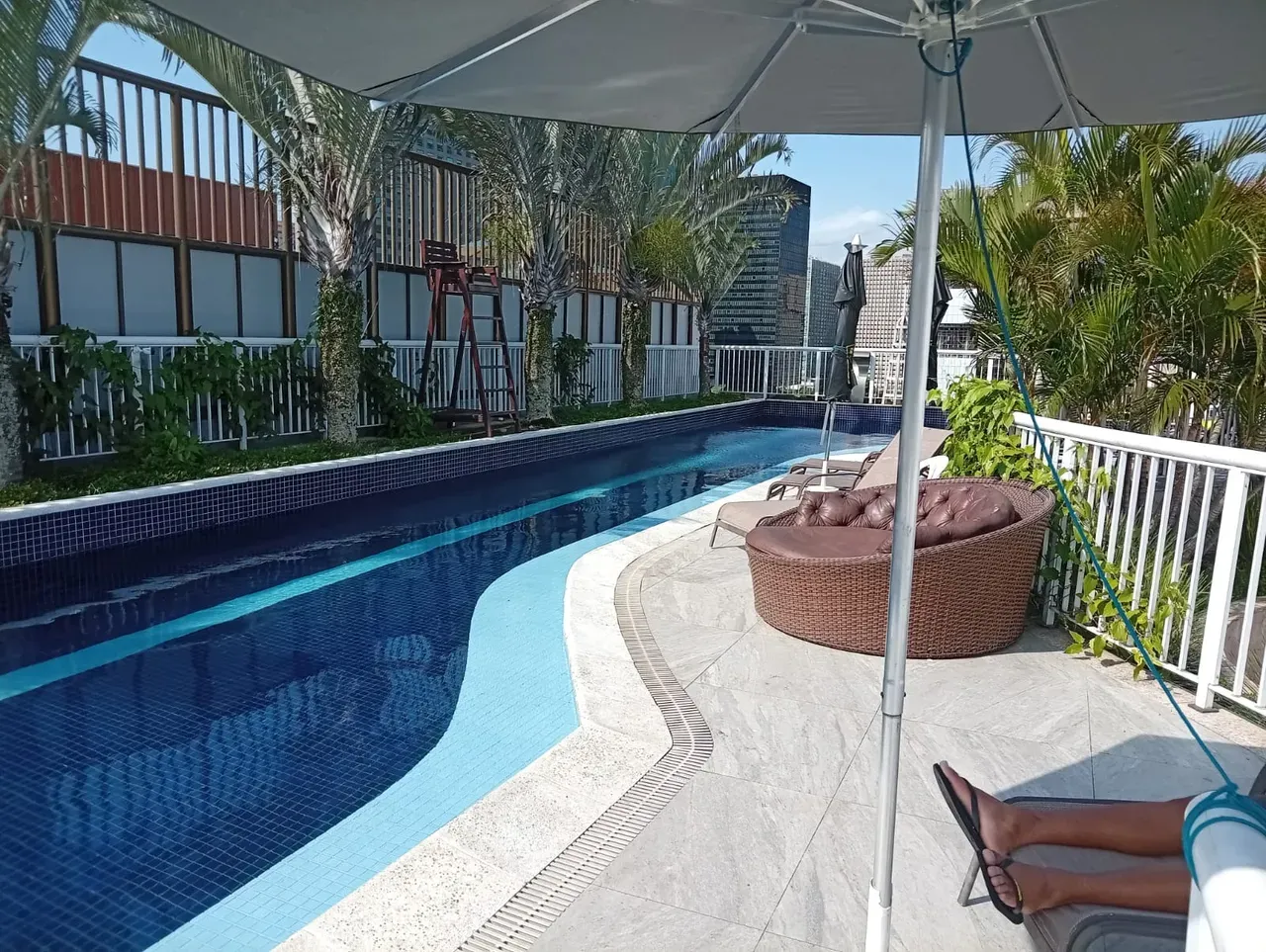 1-bedroom apartment with a built-in balcony grill — photo 3