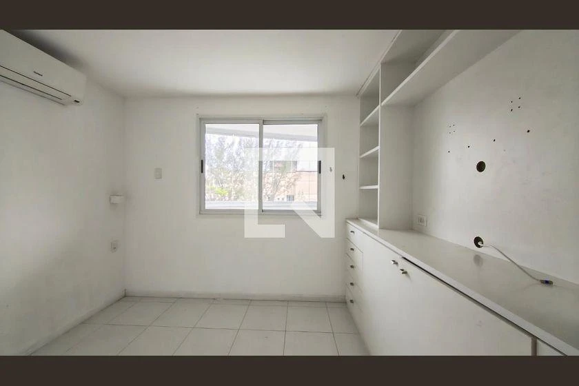 Apartamento de 2 quartos em condomínio com academia — photo 11