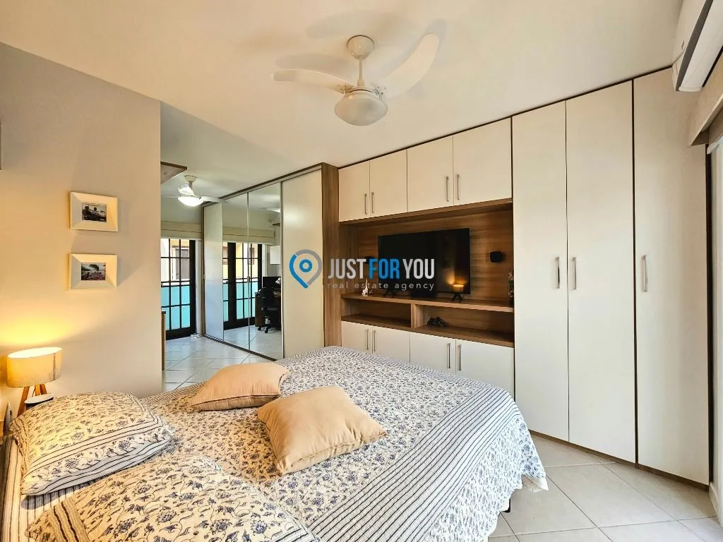 Furnished house with 4 bedrooms and 5 bathrooms — photo 23