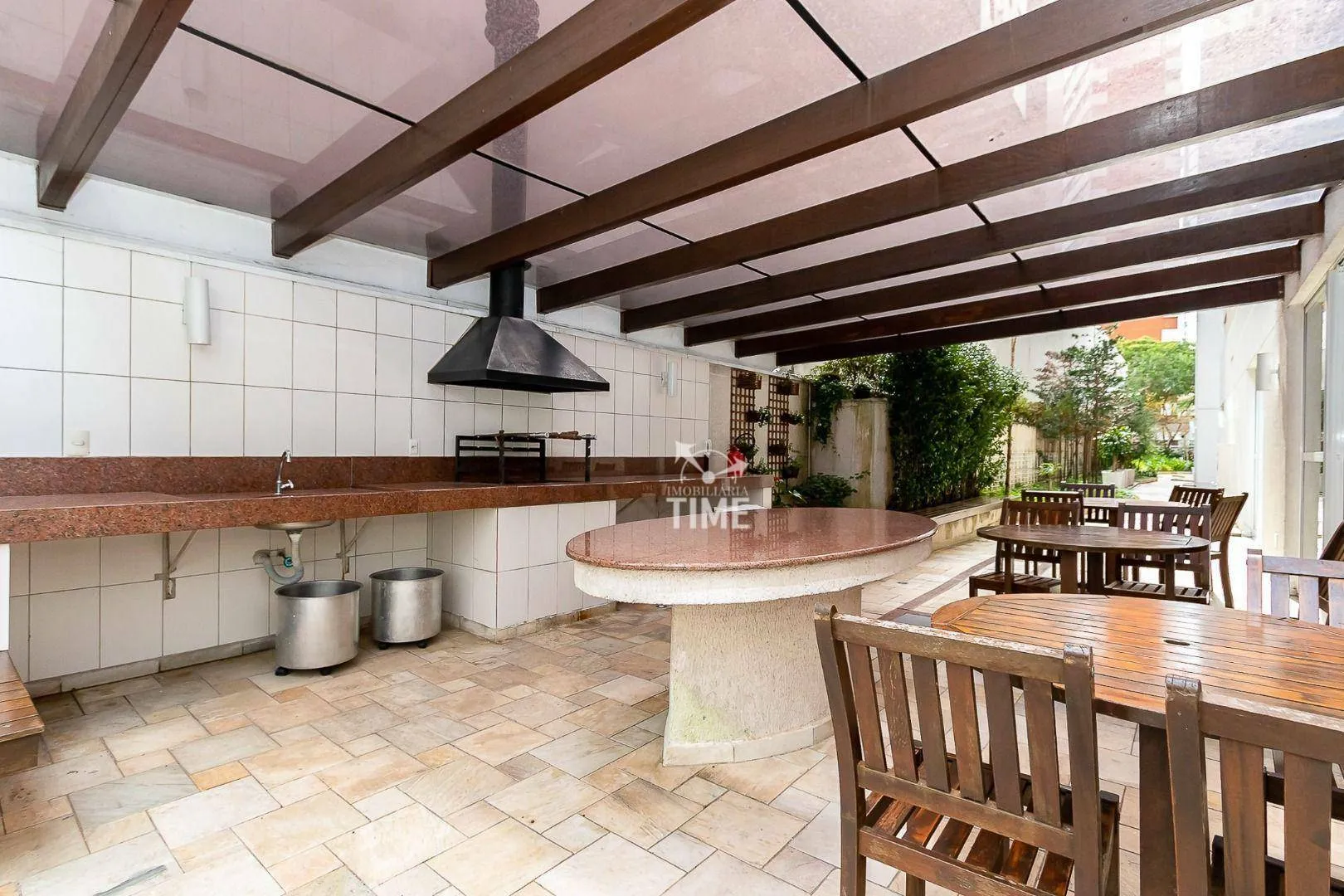 Apartamento mobiliado de 1 dormitório com 93 m² — photo 108