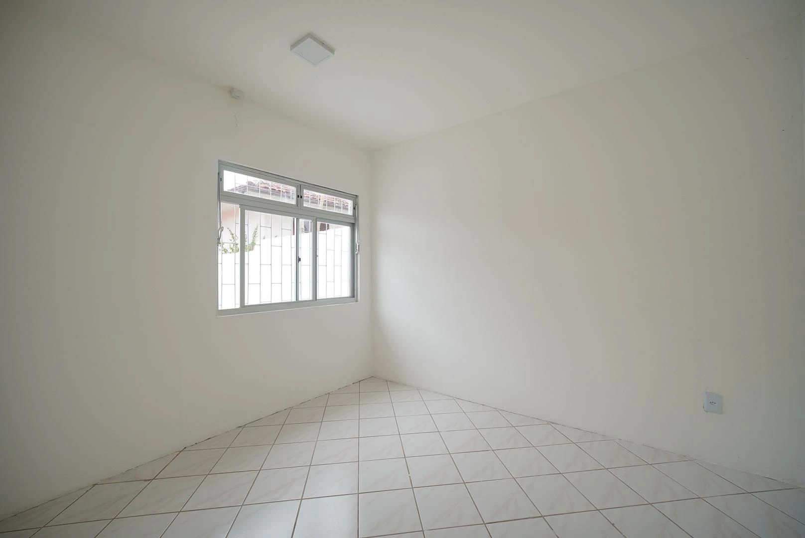 35 m² studio in Florianópolis — photo 8