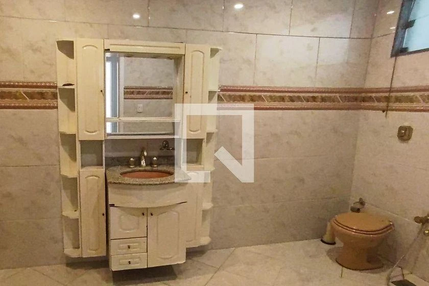 House with 6 en-suites and 8 bathrooms, 650 m² — photo 6