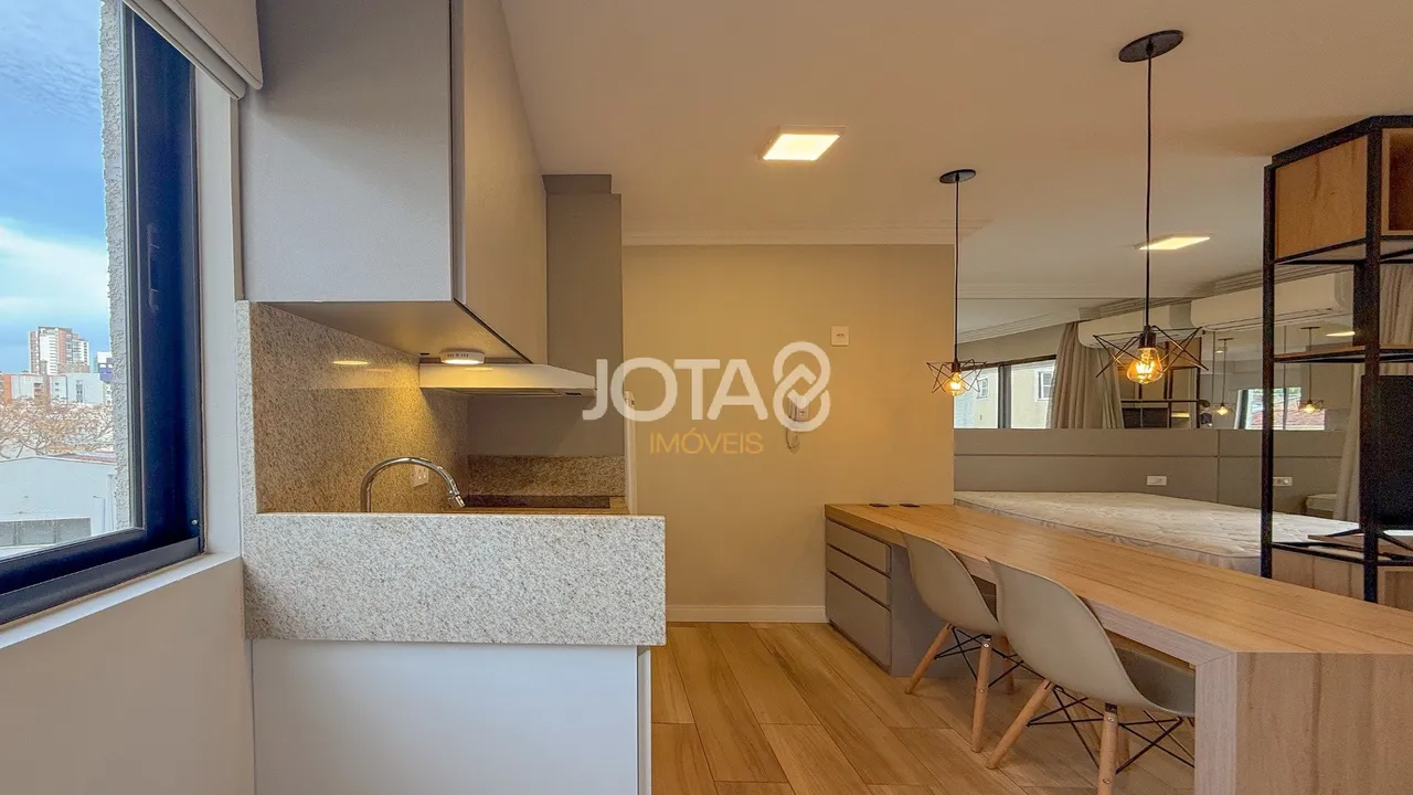 Furnished 1-bedroom apartment with 50 m² and parking — photo 6