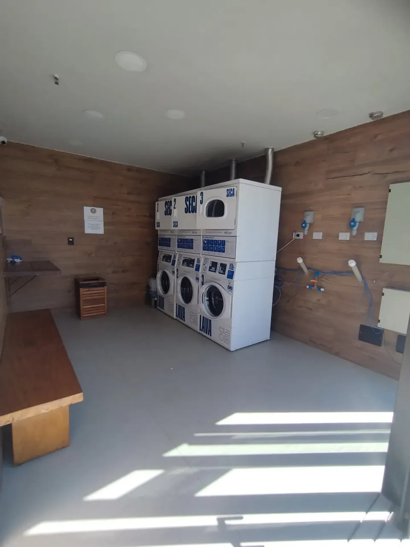 Furnished apartment with a compact cooking setup — photo 25