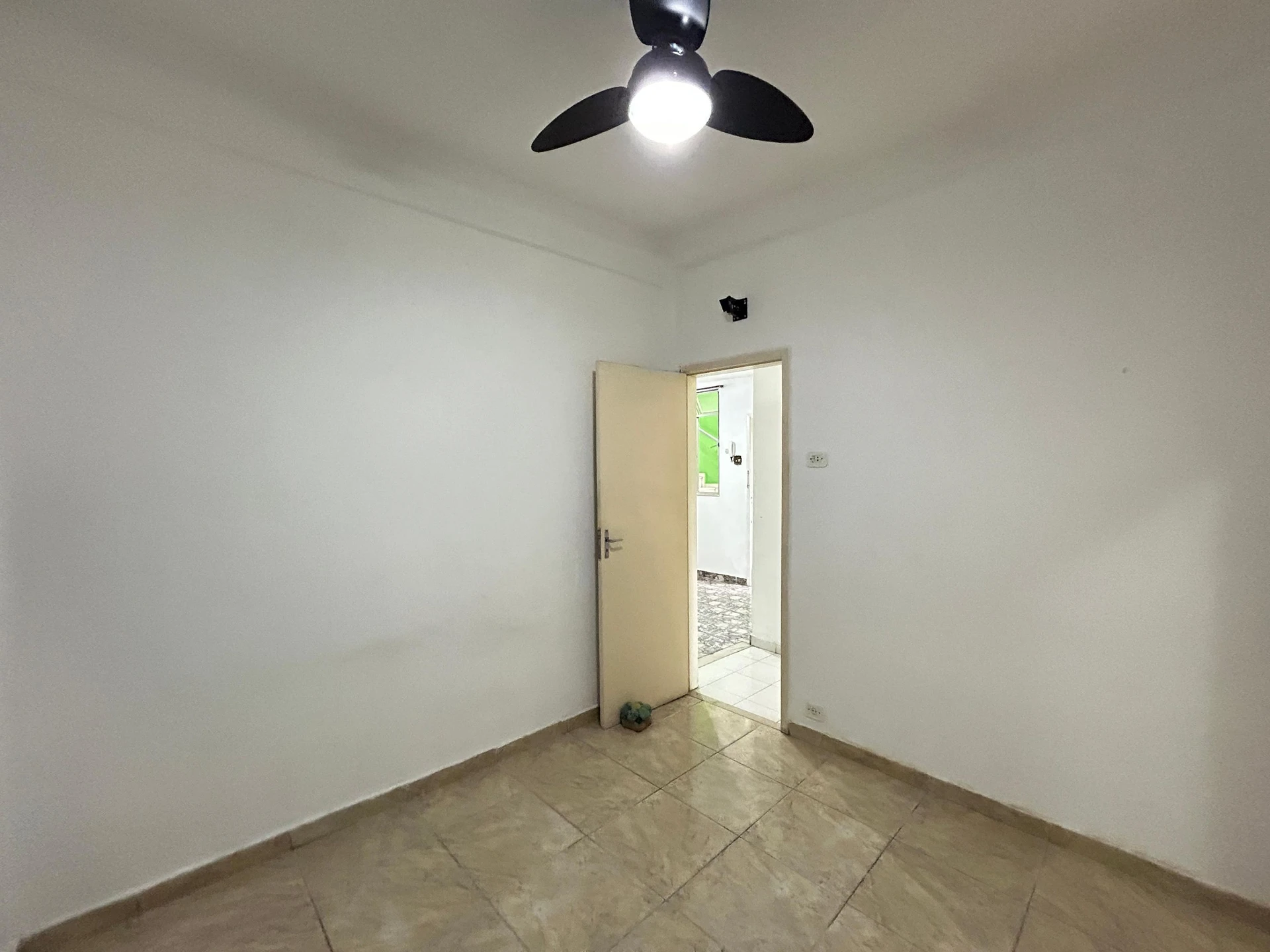129 m² house with a grill on the balcony and a home office — photo 15