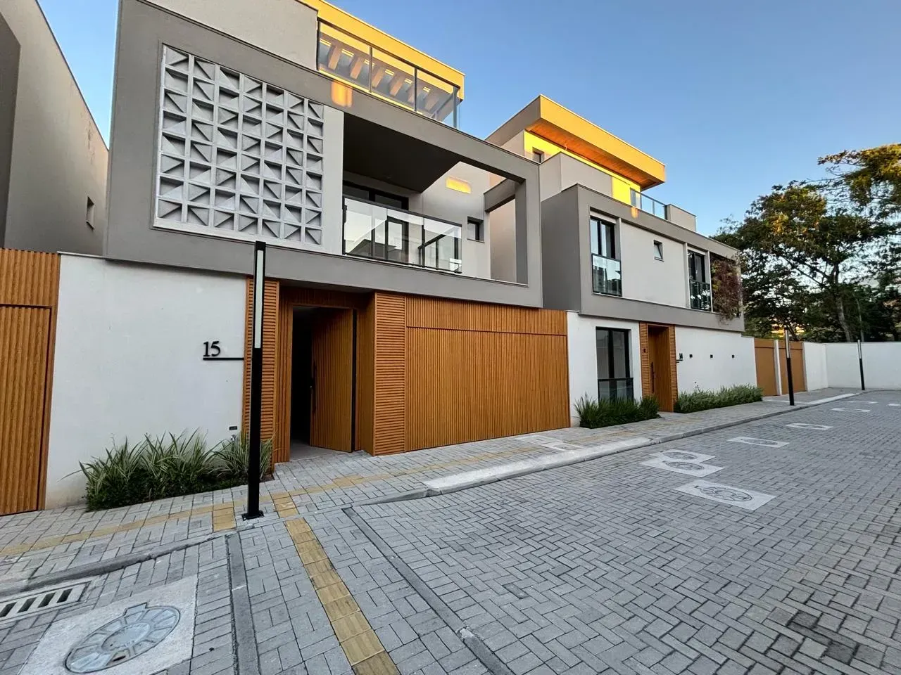 Casa para alugar com 4 quartos e 5 banheiros — photo 8