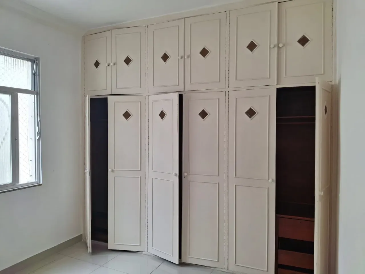 Mountain view in a 2-bedroom apartment, 85 m² — photo 11